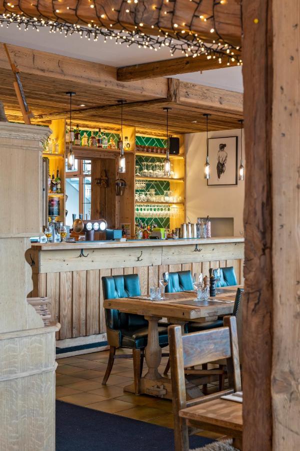 Papill'On - Boutique Hotel Ла Цумаз Екстериор снимка
